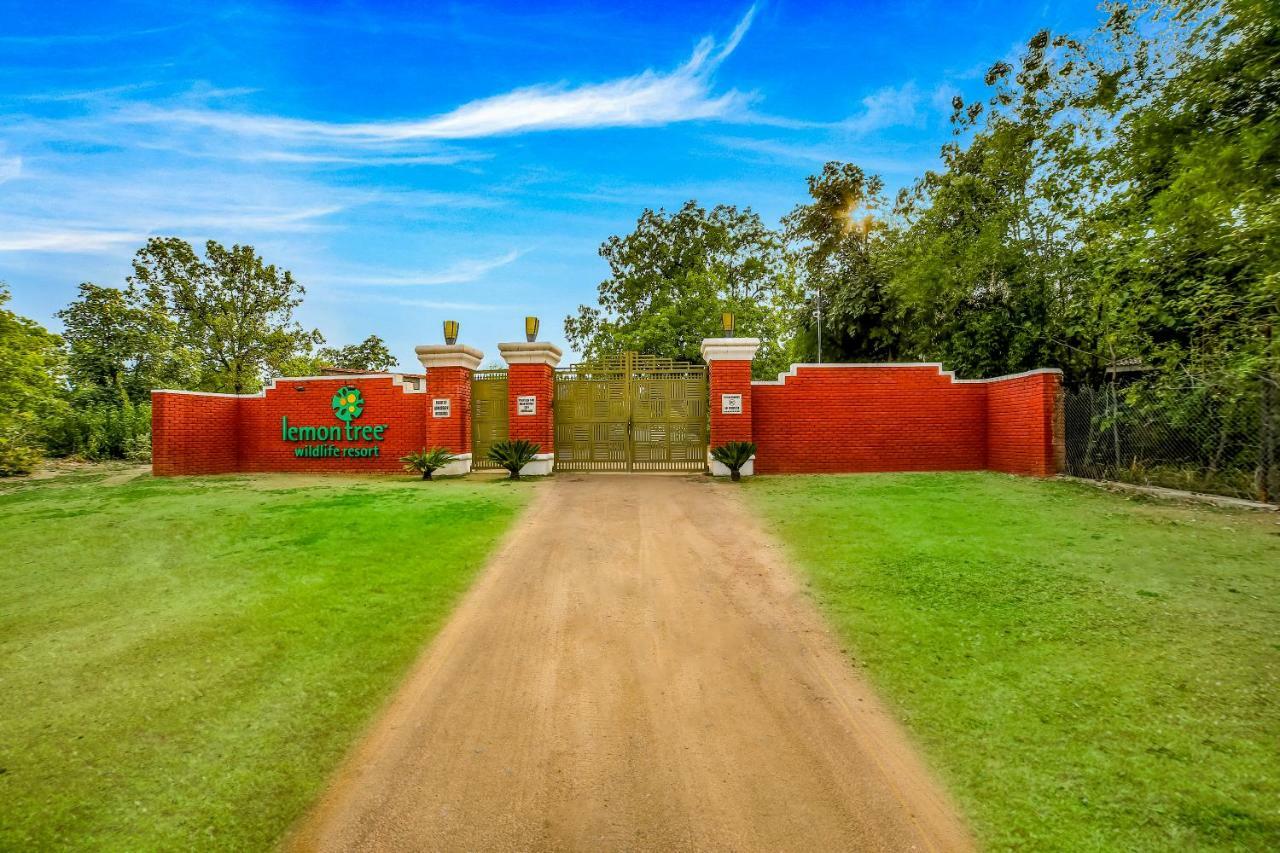 Lemon Tree Wildlife Resort, Bandhavgarh Tāla Eksteriør bilde