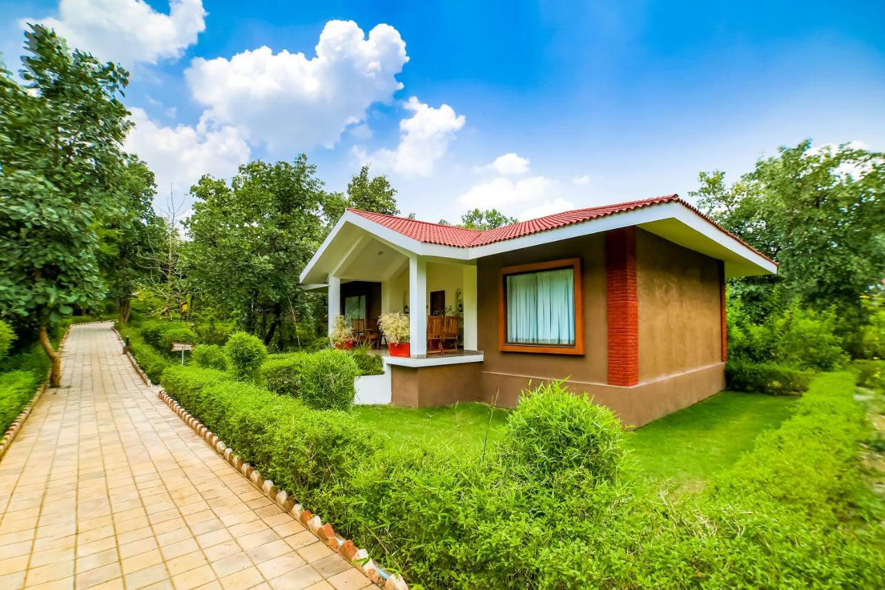 Lemon Tree Wildlife Resort, Bandhavgarh Tāla Eksteriør bilde